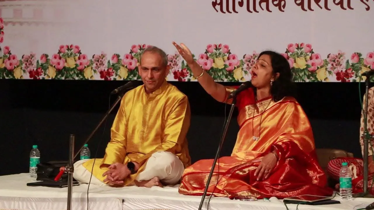 Vocalists performing at a live classical music concert