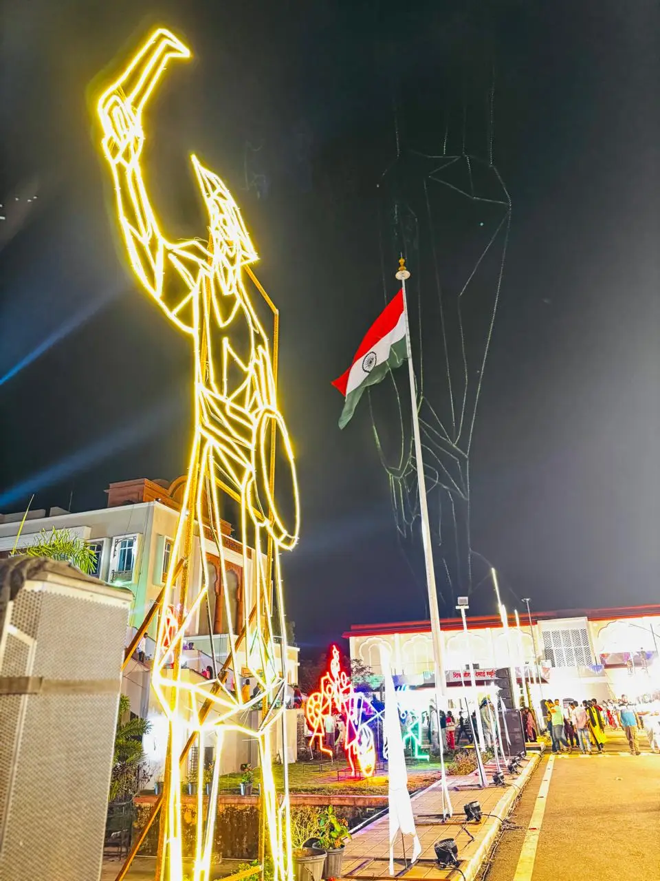 Illuminated light sculpture of Shivaji Maharaj at Maharashtra Tejotsav, Patan